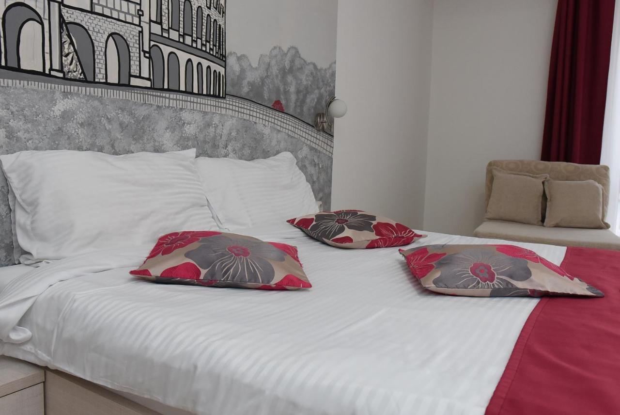 City Boutique Rooms Skopje Exteriör bild